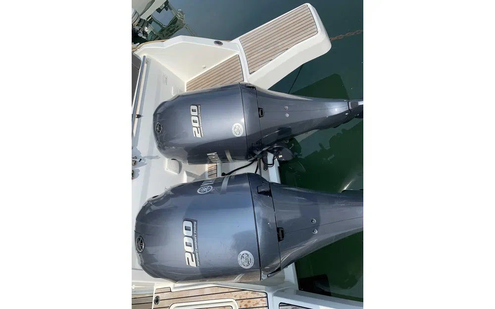 slider 10 Jeanneau Cap Camarat 9.0 WA