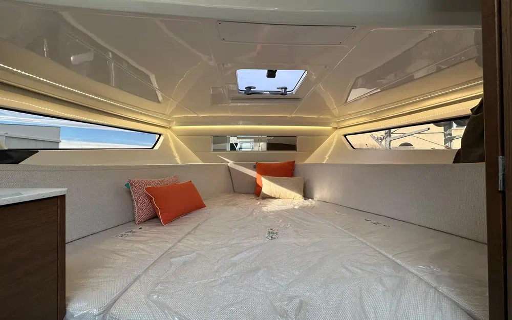 slider 8 Jeanneau Cap Camarat 9.0 WA