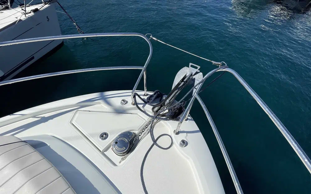 slider 11 Jeanneau Leader 30