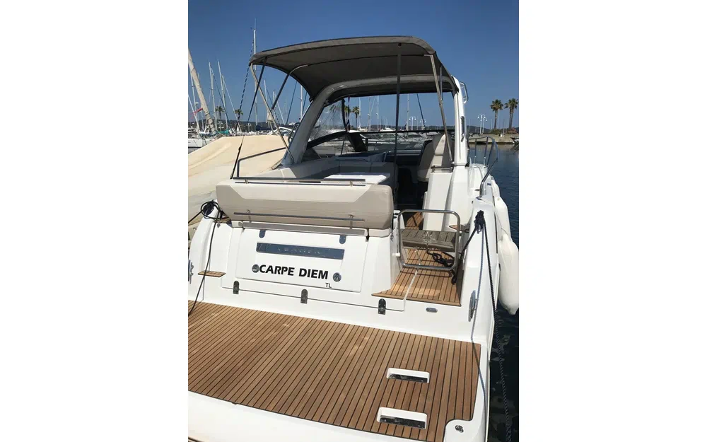 slider 3 Jeanneau Leader 30