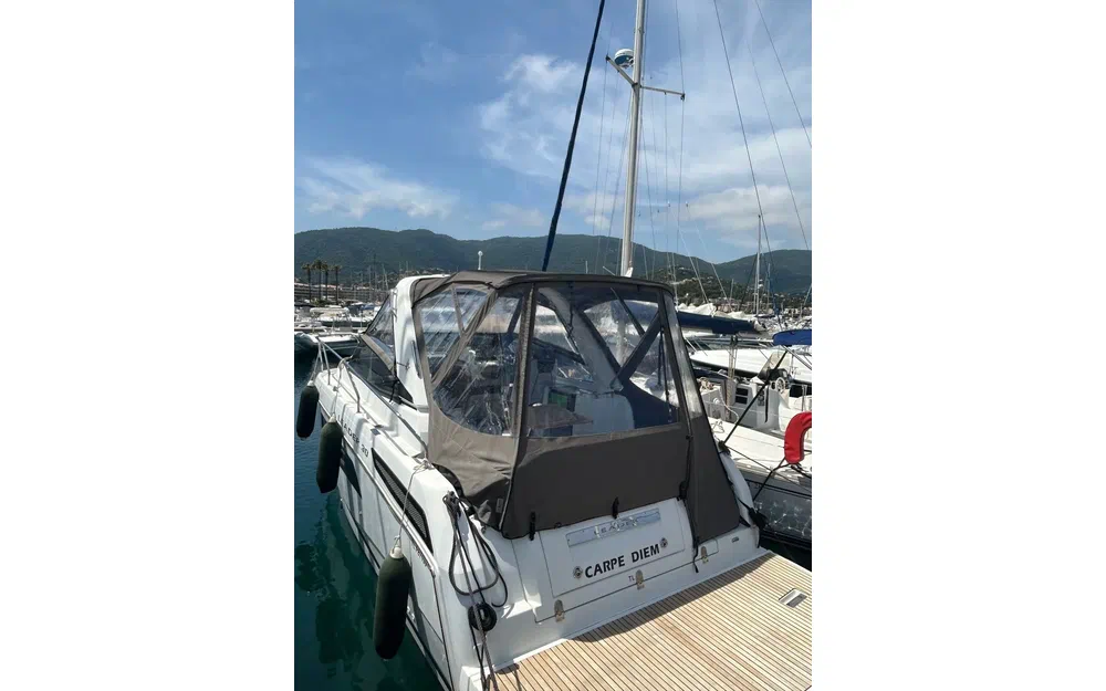 slider 4 Jeanneau Leader 30