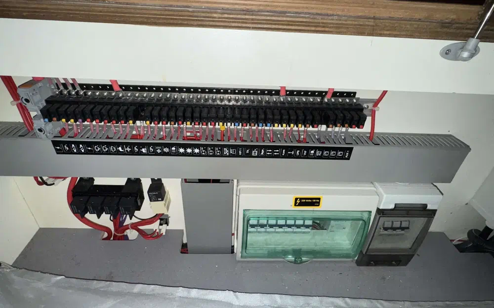 slider 9 Jeanneau NC 11