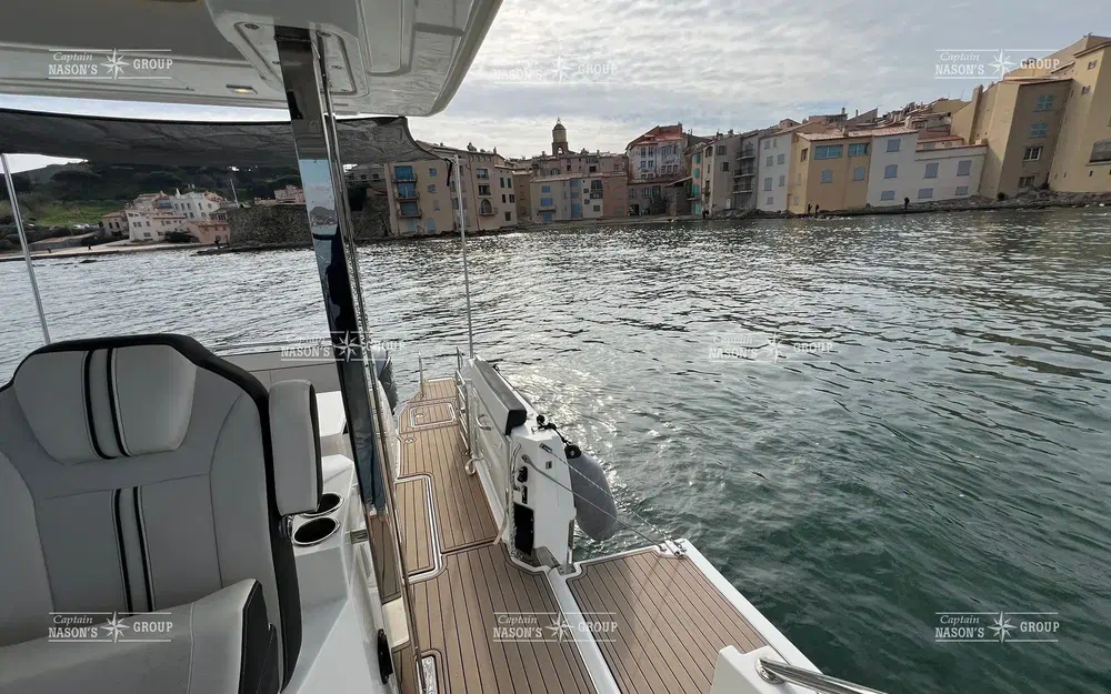 slider 9 Jeanneau Cap Camarat 10.5 WA Cap Camarat 10.5 Wa Serie 2