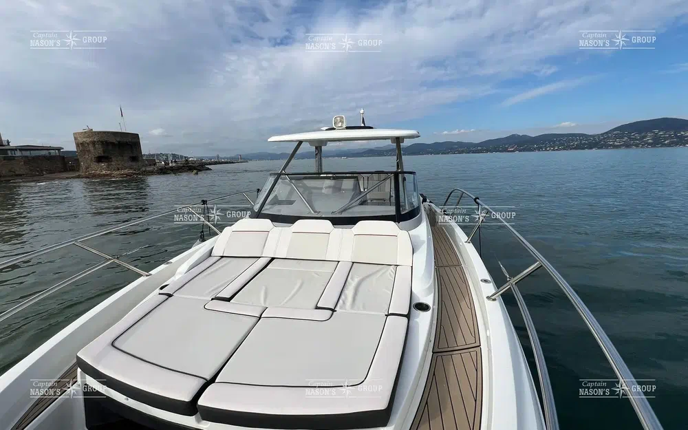 slider 12 Jeanneau Cap Camarat 10.5 WA Cap Camarat 10.5 Wa Serie 2