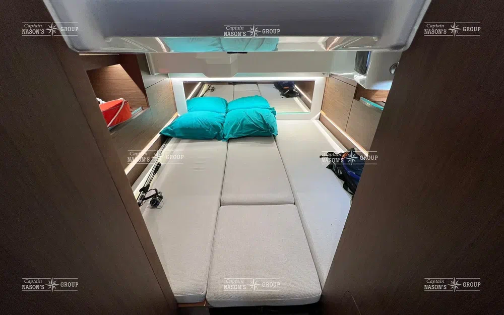 slider 19 Jeanneau Cap Camarat 10.5 WA Cap Camarat 10.5 Wa Serie 2