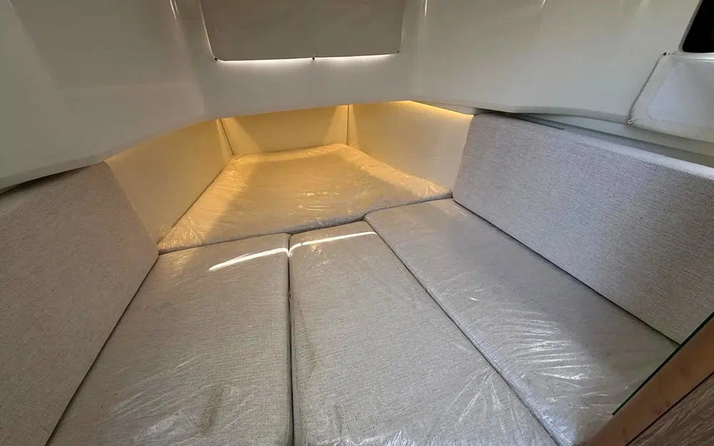 slider 5 Jeanneau Cap Camarat 10.5 CC