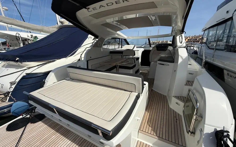 slider 3 Jeanneau Leader 36