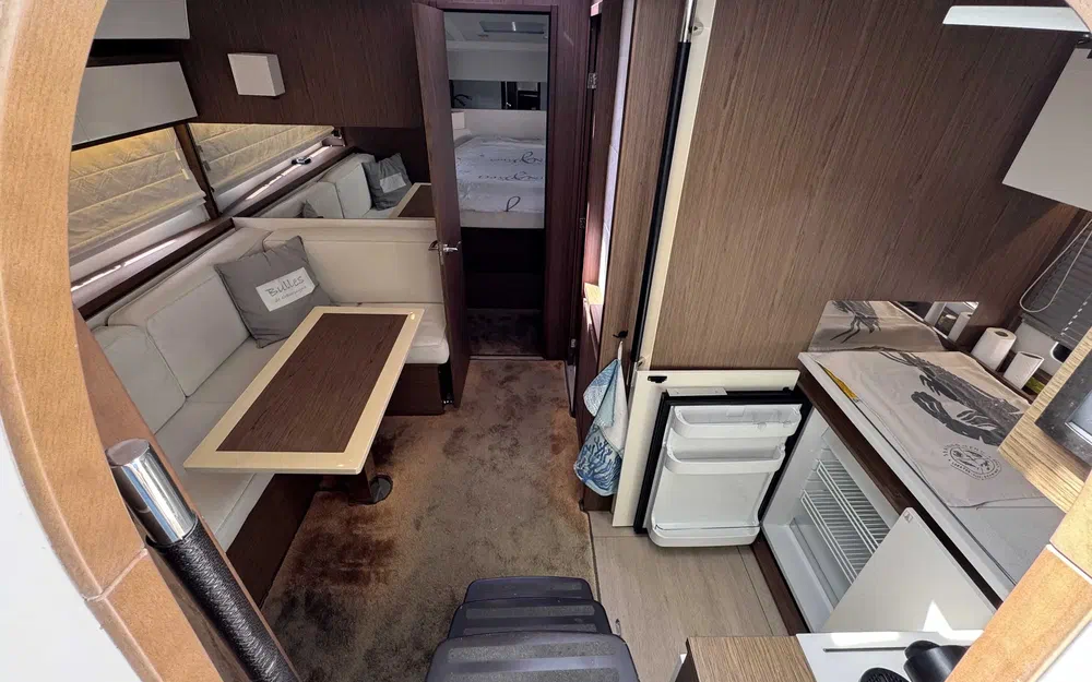 slider 5 Jeanneau Leader 40