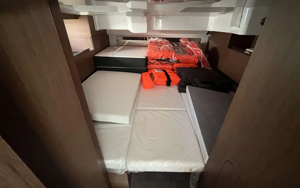 slider 14 Jeanneau Cap Camarat 10.5 WA Cap Camarat 10.5 Wa Serie 2