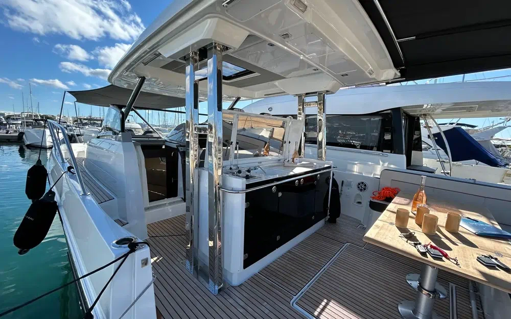 slider 9 Jeanneau Cap Camarat 12.5 WA