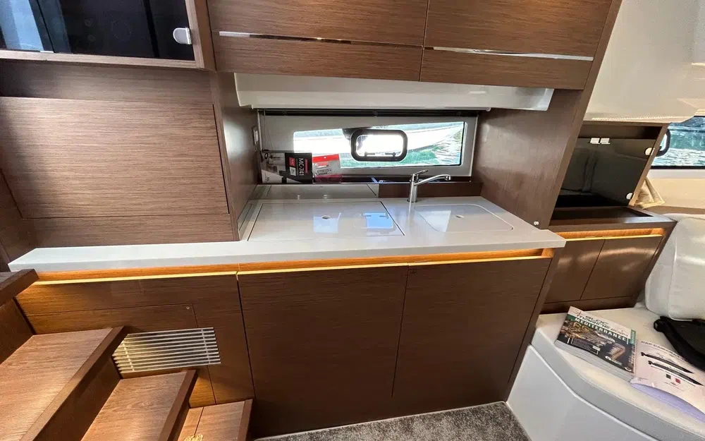 slider 15 Jeanneau Cap Camarat 12.5 WA