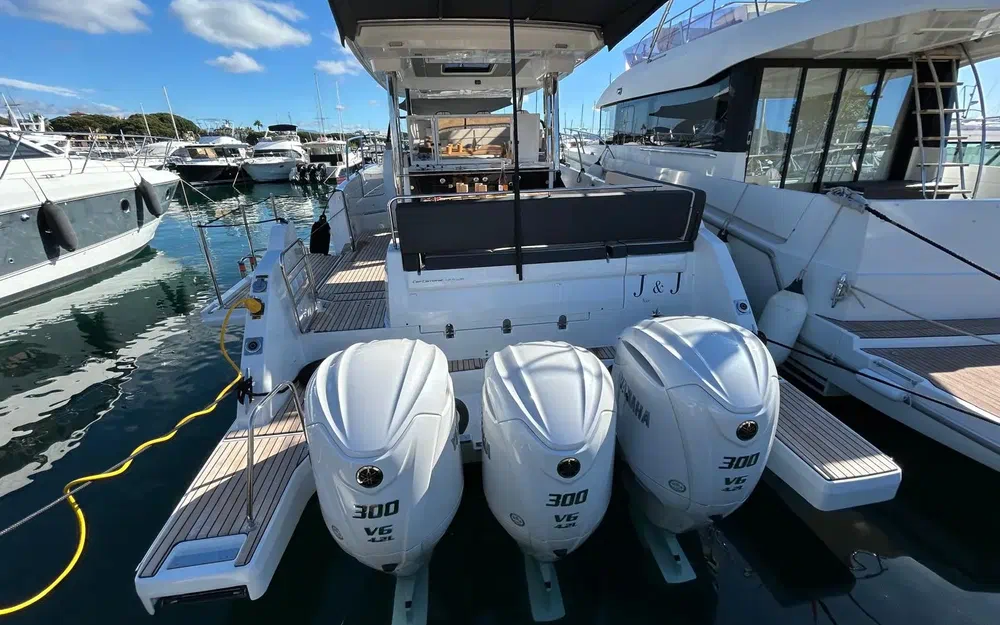 slider 2 Jeanneau Cap Camarat 12.5 WA