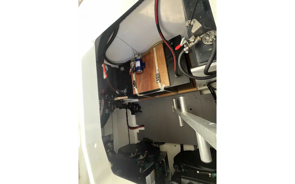 slider 16 Jeanneau Leader 40