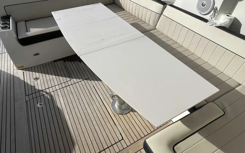 slider 3 Jeanneau Leader 40