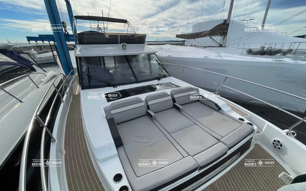 slider 3 Jeanneau Merry Fisher 1295 Fly