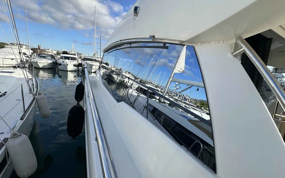 slider 10 Prestige Yachts 460 Fly