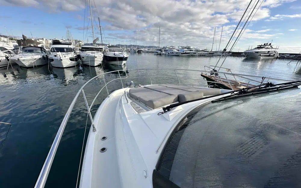 slider 11 Prestige Yachts 460 Fly