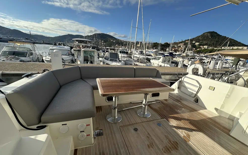 slider 1 Jeanneau Prestige 460 Fly Prestige 460 S