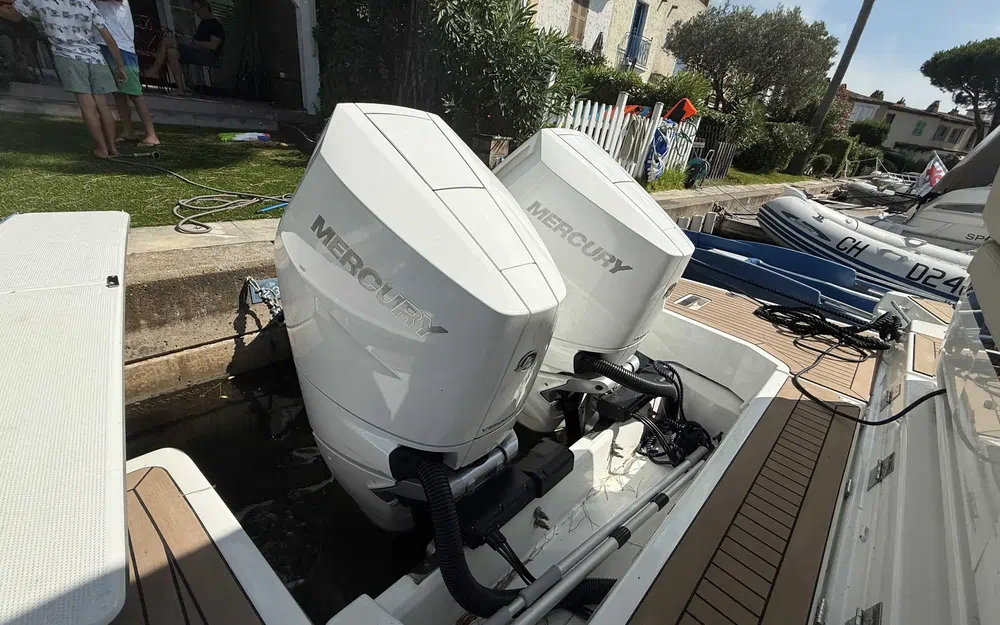 slider 17 Jeanneau DB 37