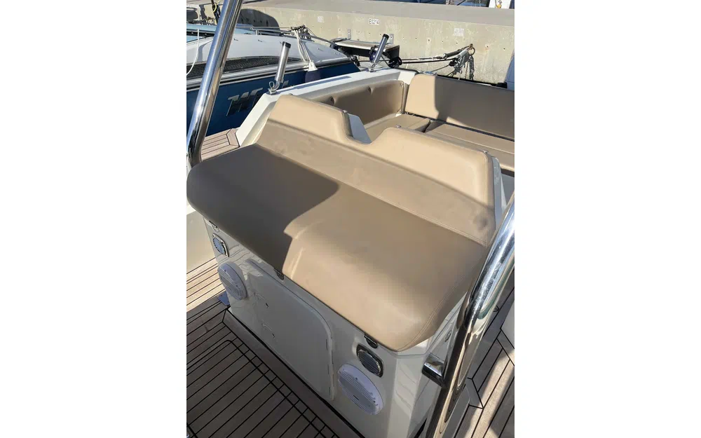 slider 9 Nuova Jolly Prince 33 CC