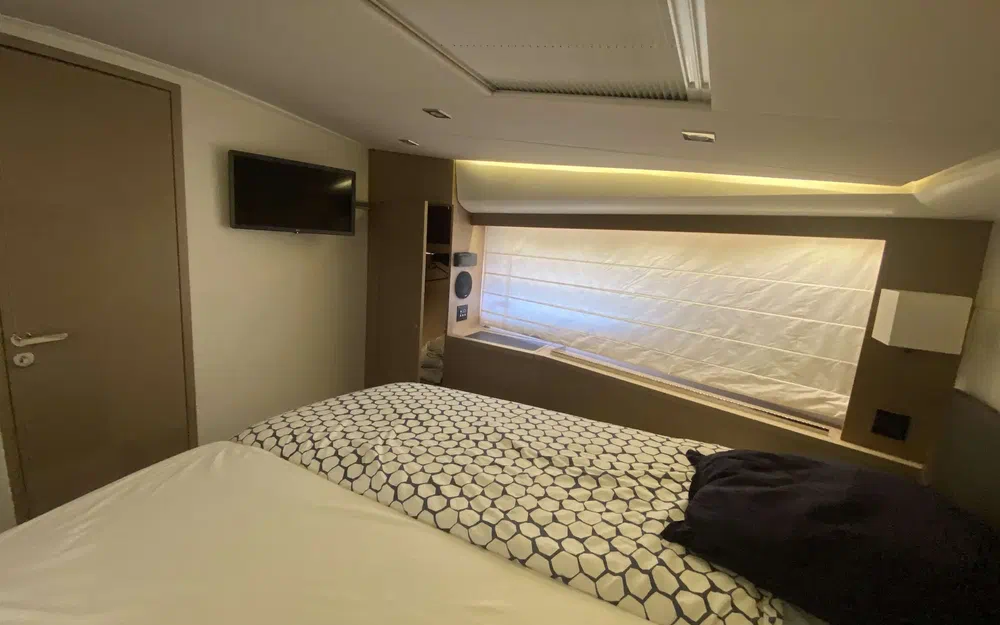 slider 8 Prestige Yachts 500 S