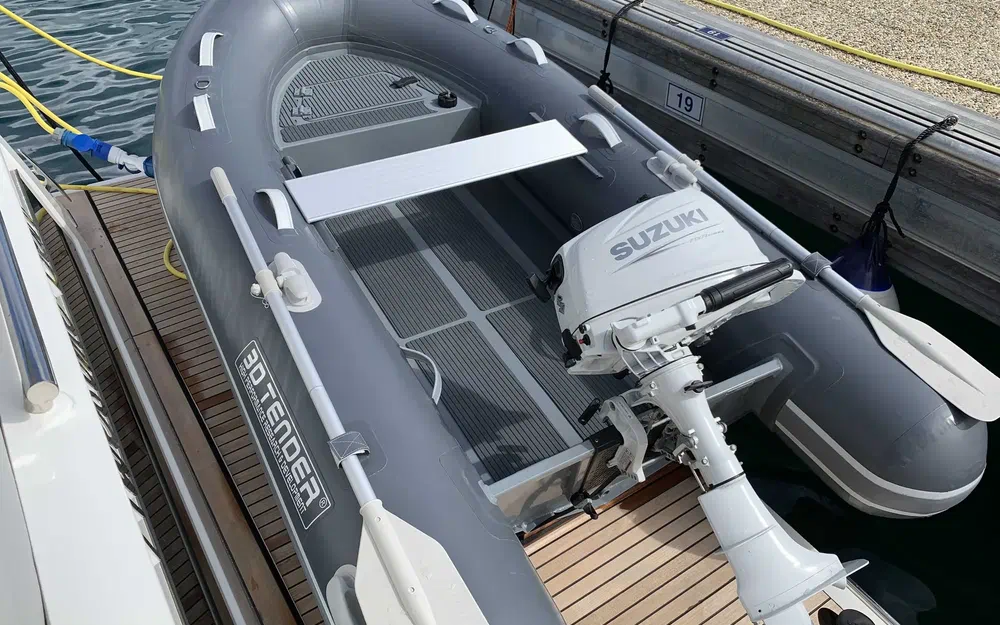 slider 8 Prestige Yachts 460 Fly