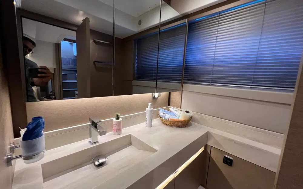 slider 19 Prestige Yachts 520 S