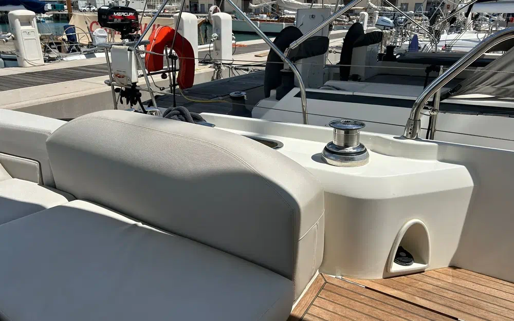 slider 7 Prestige Yachts 520 S