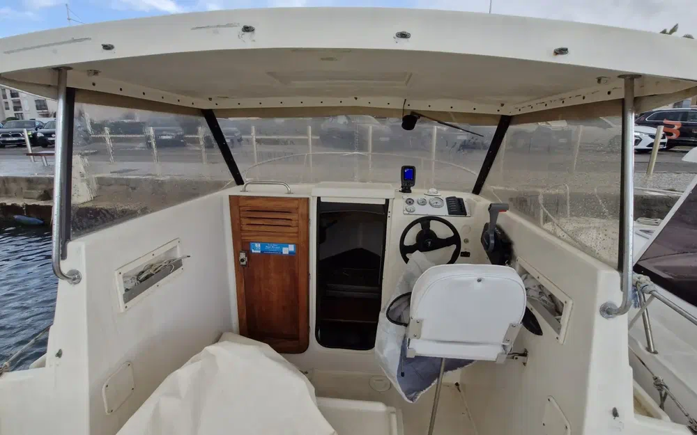 slider 2 Eider Marine Sea Rover 590