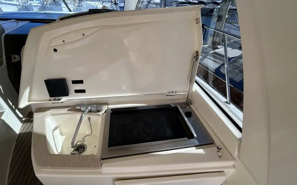 slider 10 Jeanneau Prestige 38 S