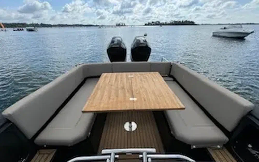 slider 11 Joker Boat Clubman 30