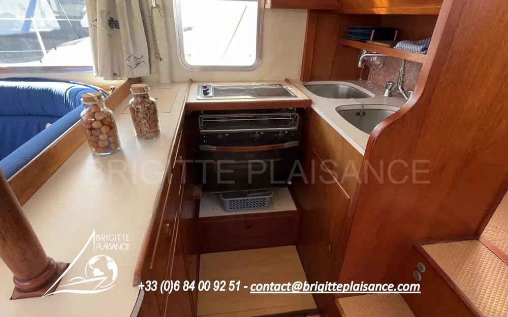 slider 7 Fairways Trawler