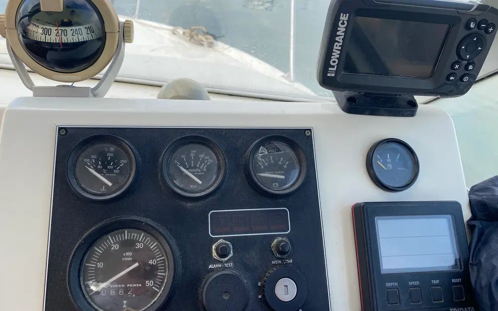 slider 10 Jeanneau Albatros 750