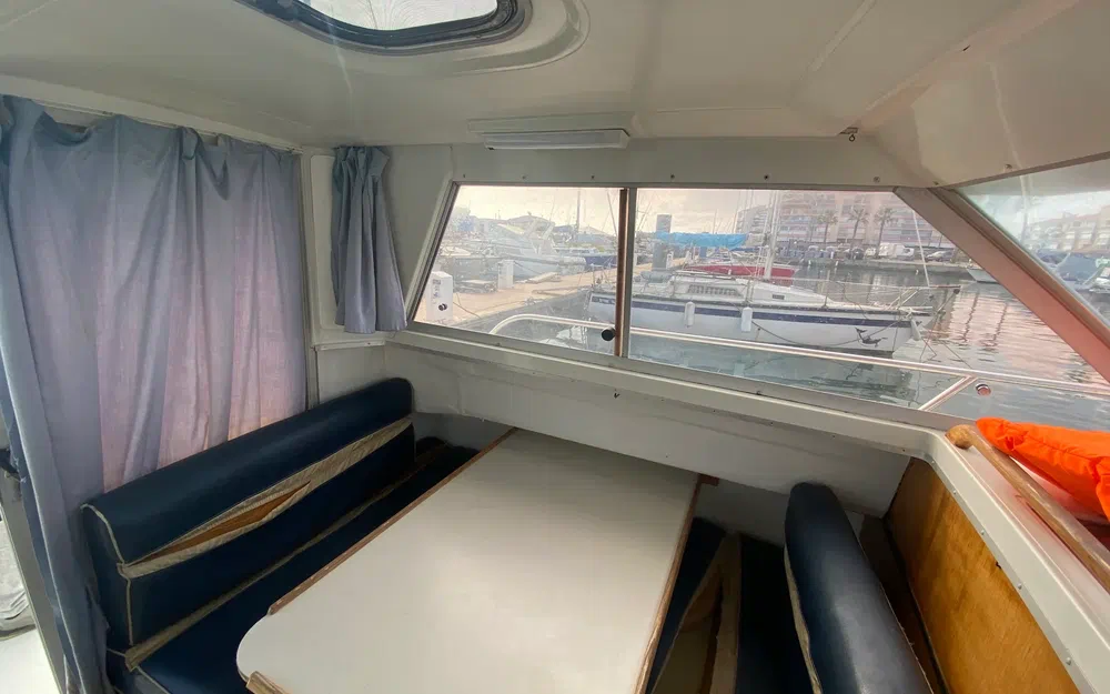 slider 6 Jeanneau Albatros 750