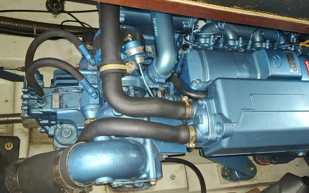 slider 12 Beneteau Antares 760