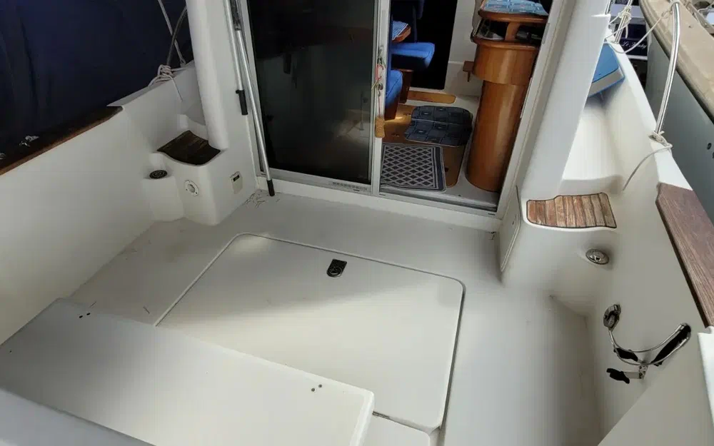 slider 15 Beneteau Antares 760