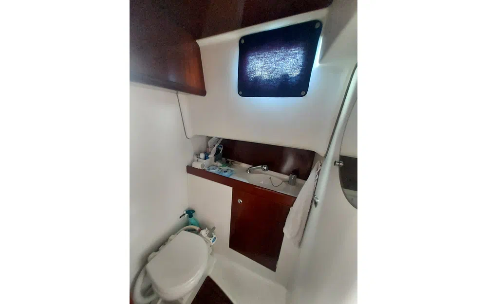 slider 4 Beneteau Antares 760