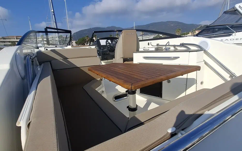 slider 15 Quicksilver Activ 805 Cruiser