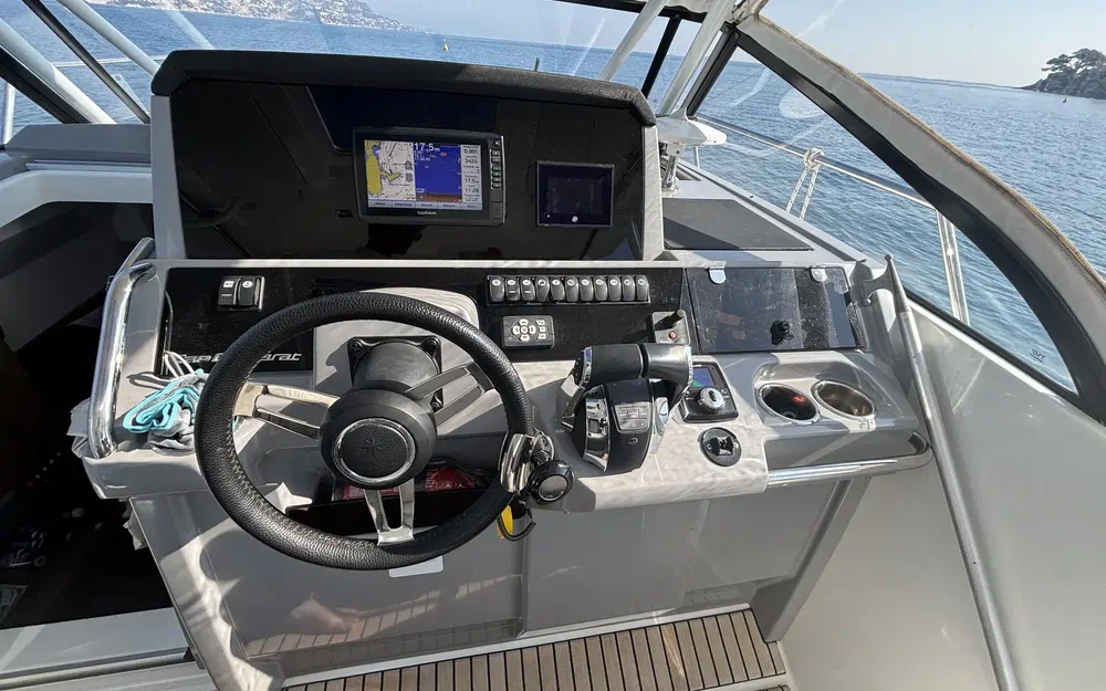 slider 17 Jeanneau Cap Camarat 10.5 WA