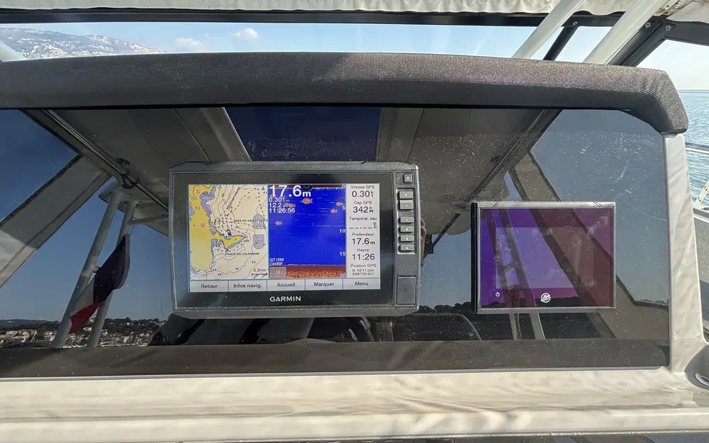 slider 18 Jeanneau Cap Camarat 10.5 WA