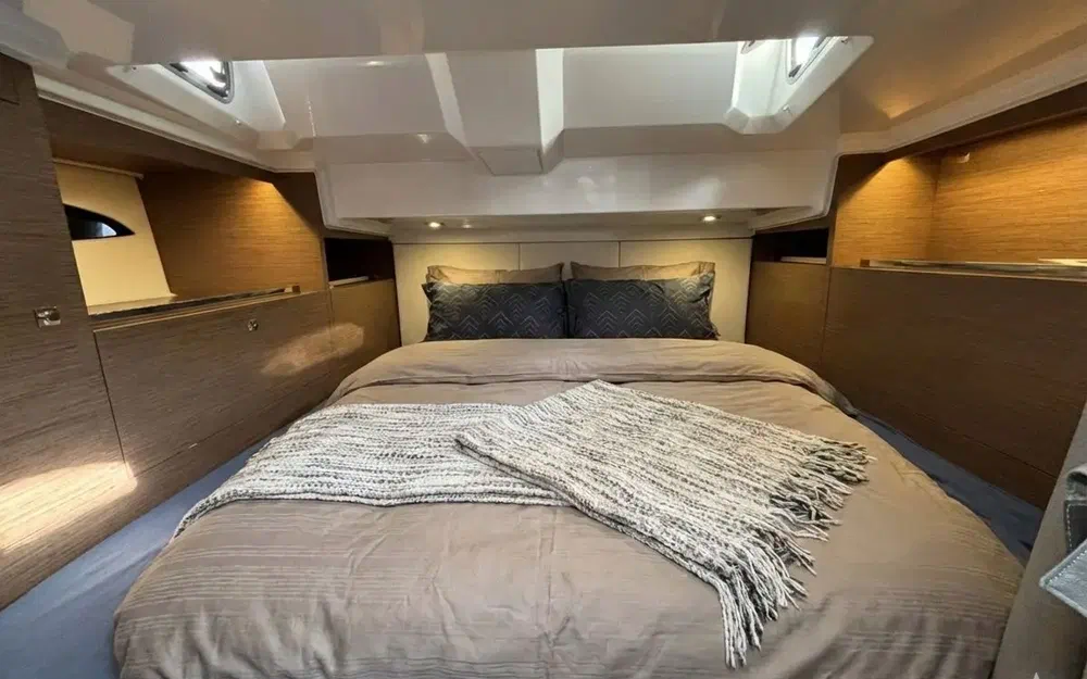 slider 28 Jeanneau Cap Camarat 10.5 WA