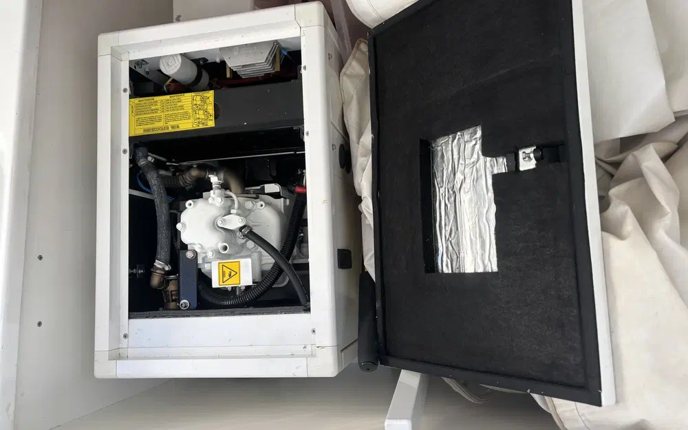 slider 31 Jeanneau Cap Camarat 10.5 WA