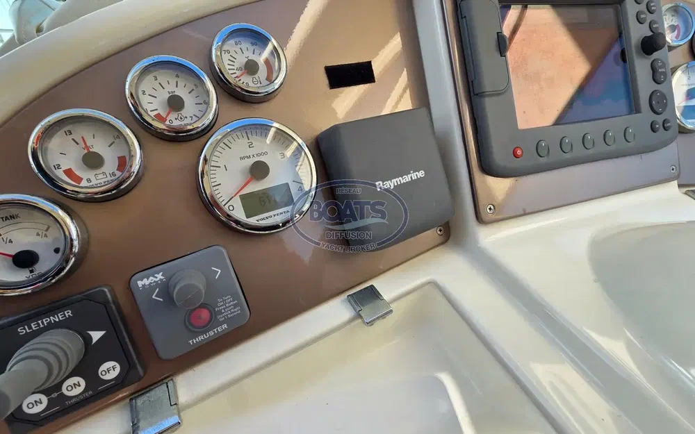 slider 9 Jeanneau Prestige 34 S