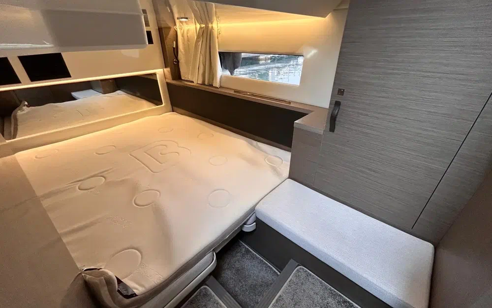 slider 18 Jeanneau Merry Fisher 1295 Fly