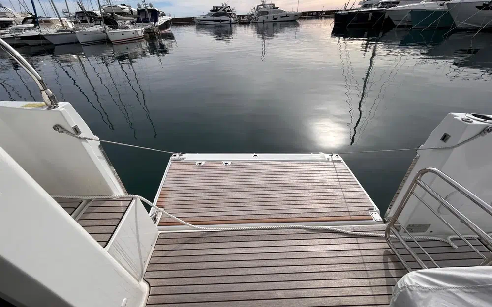 slider 6 Jeanneau Merry Fisher 1295 Fly