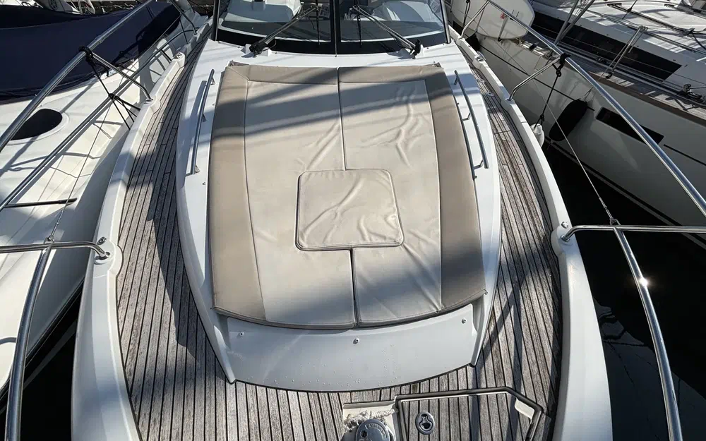 slider 6 Jeanneau Leader 36