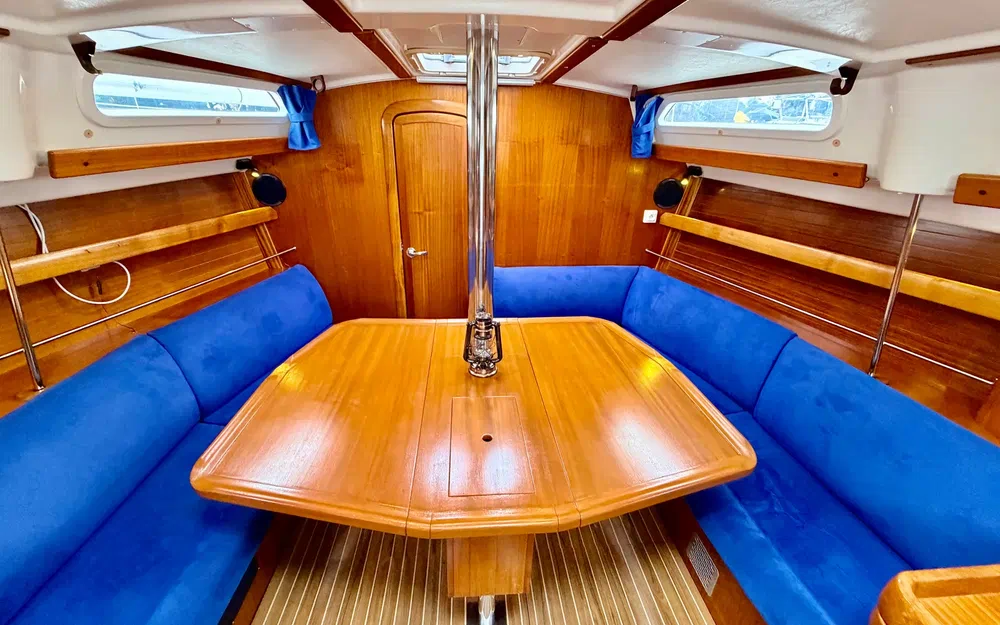 slider 22 Dufour 39 CC