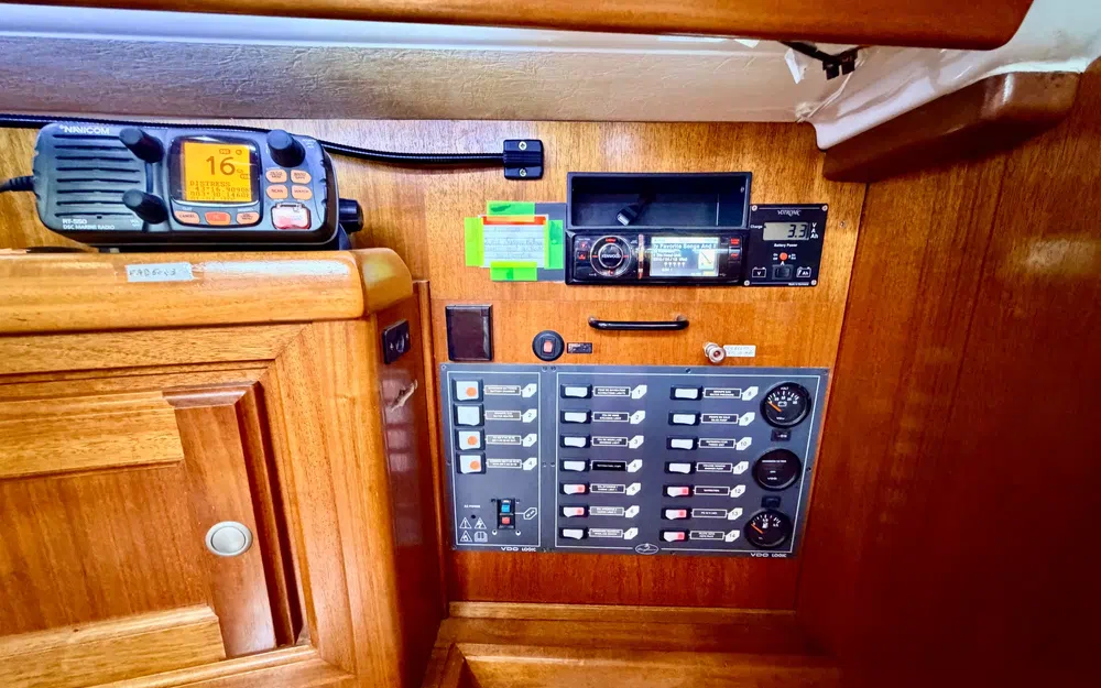 slider 25 Dufour 39 CC