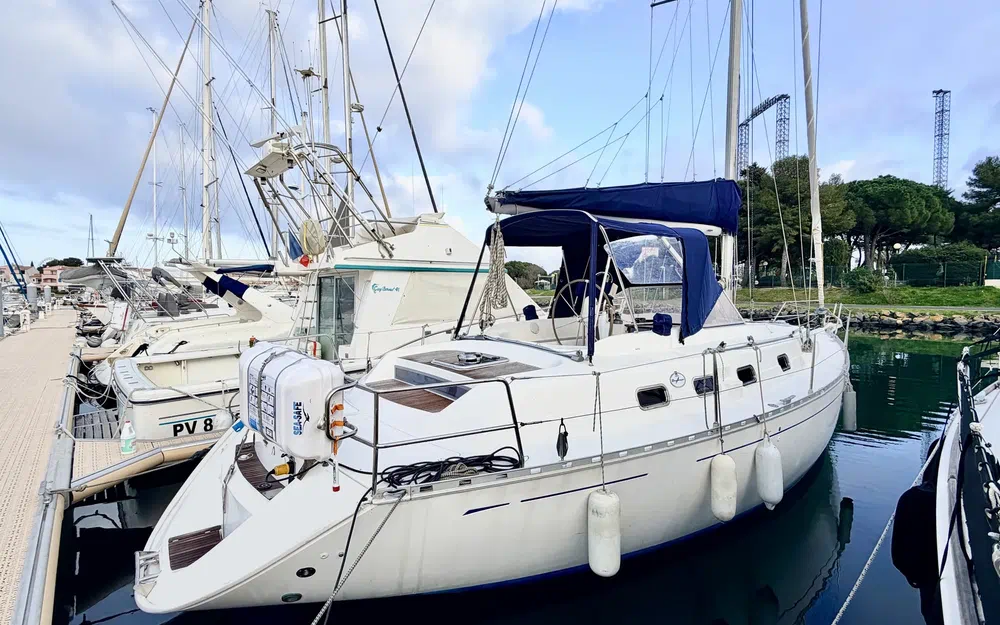 slider 1 Dufour 39 CC