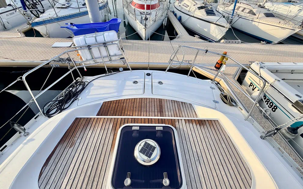 slider 5 Dufour 39 CC